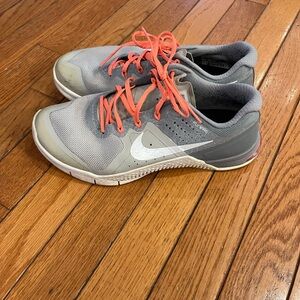 Nike Flywire Women’s 8.5